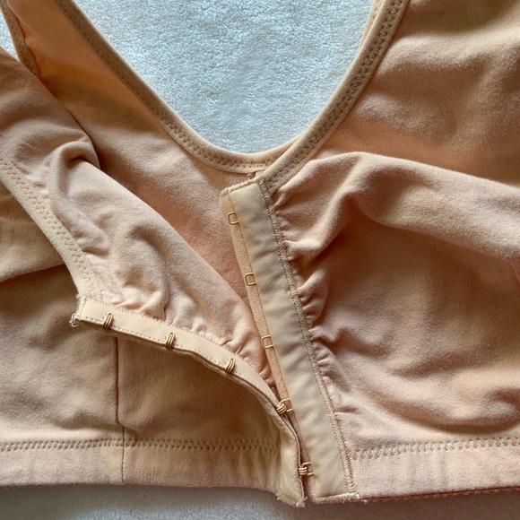 AMOENA Frances Wire-Free Front Closure Bra 2128 - Nude - Picture 8 of 12